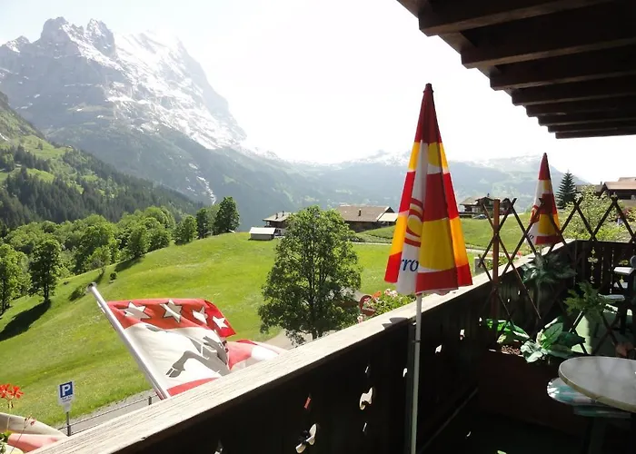 布卢姆里赛浦酒店 酒店 格林德瓦